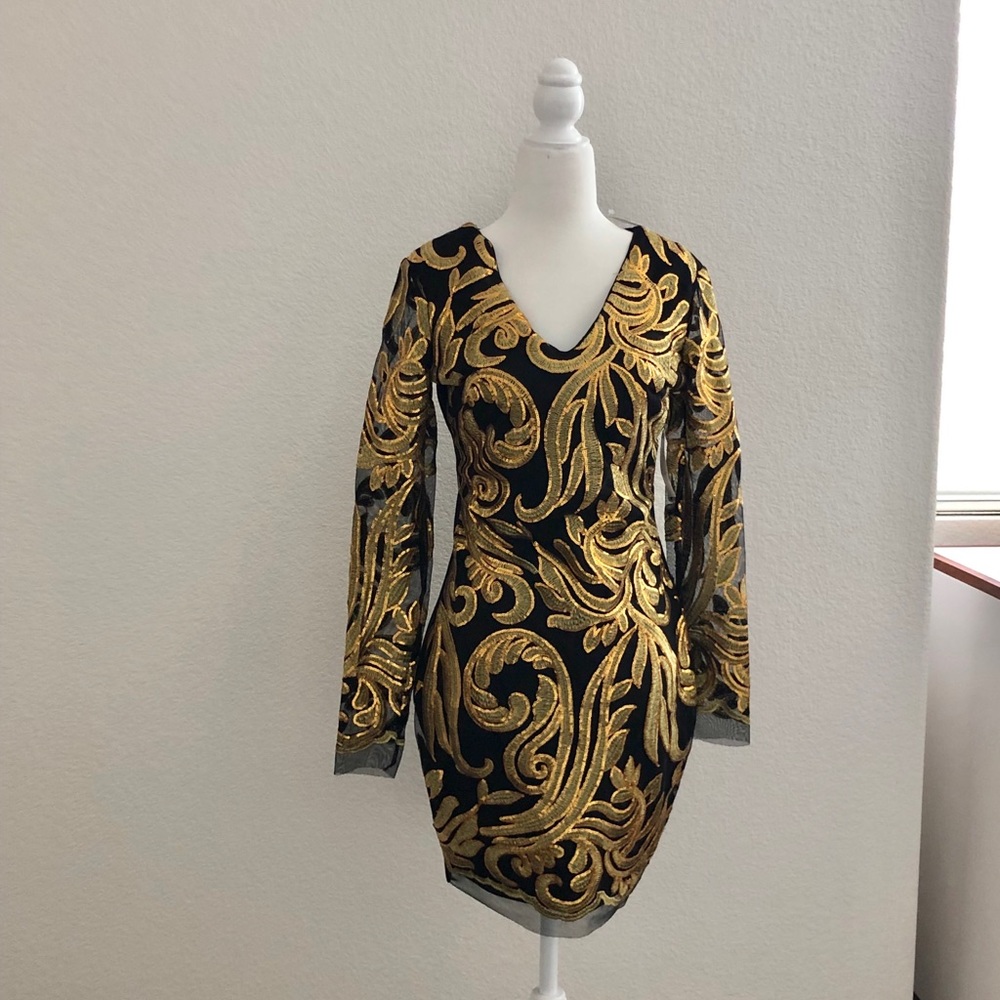 Gorgeous Never Worn Nieman Marcus Dress(XS)